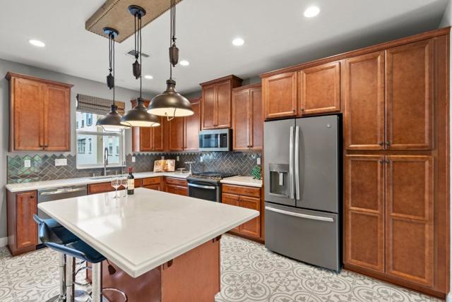 2758 Montecito Vista Way, San Jose CA: https://media.crmls.org/mediaz/4e574483-9b43-40ec-8196-11d098d2d368.jpg