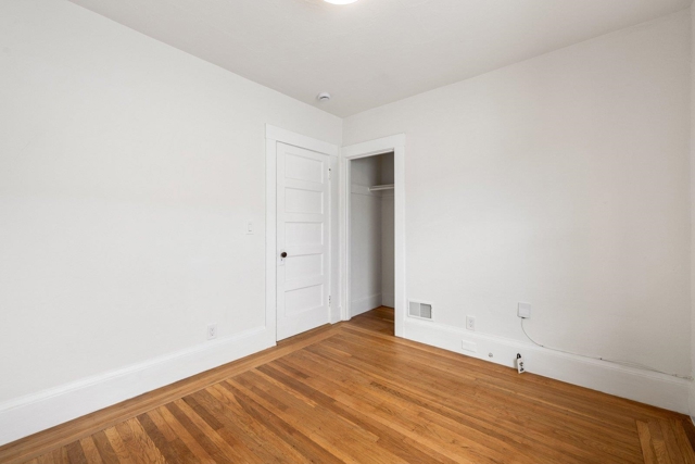 2254 62nd Ave, Oakland CA: https://media.crmls.org/mediaz/4e57a6c8-411e-4b39-a47d-a8ad561b3428.jpg