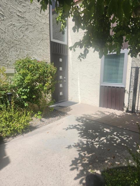 1478 S Camino Real, Palm Springs CA: https://media.crmls.org/mediaz/4e582f04-6a41-4cc2-9702-6bc73f97b3ab.jpg