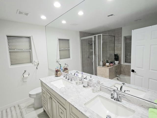 68520 Risueno Road, Cathedral City CA: https://media.crmls.org/mediaz/4e58dcba-ce7d-4a0b-bc81-611ca2cb438c.jpg