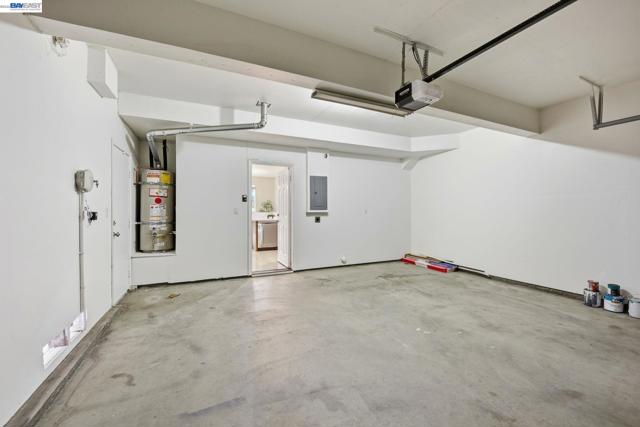 Image 47 of 55 For 15518 Harbor Way