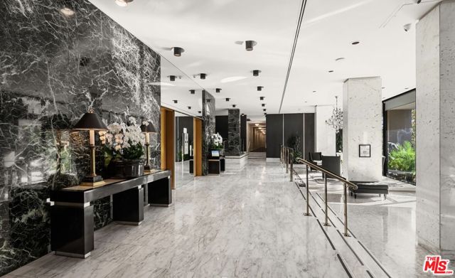 10450 Wilshire Boulevard, Los Angeles CA: https://media.crmls.org/mediaz/4e5bd2f3-71e3-4774-babb-7ab1e39a6815.jpg