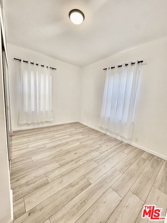 404 N Gardner, Los Angeles CA: https://media.crmls.org/mediaz/4e5c2981-4b95-4424-93dd-59ec6e1d0278.jpg