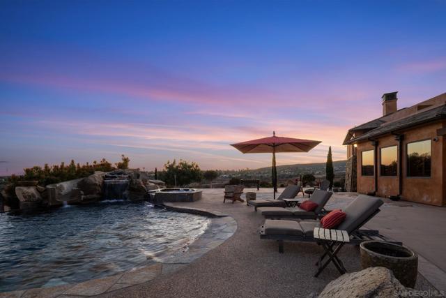 12144 Proctor Valley Road, Chula Vista CA: https://media.crmls.org/mediaz/4e5c69cc-0d1e-49b7-9d94-79e92a1cfc40.jpg