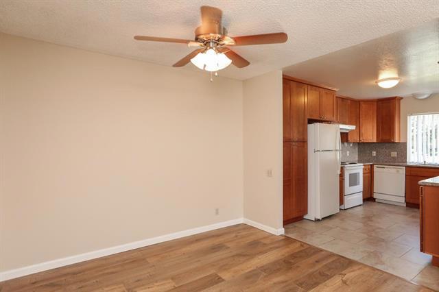 2292 Warfield, San Jose CA: https://media.crmls.org/mediaz/4e5c9566-6b32-452e-8e6d-013d098a47b5.jpg