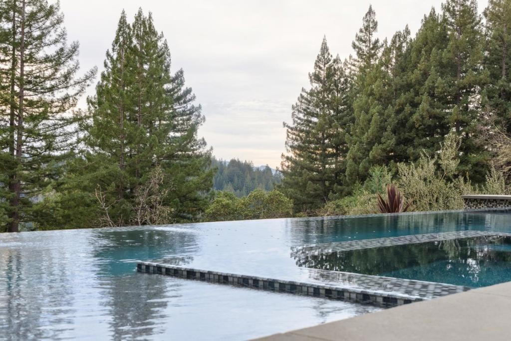 24101 Mountain Charlie Road