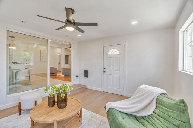 3332 Pepper Tree Lane, San Jose CA: https://media.crmls.org/mediaz/4e5e0c6f-9497-4411-81f8-4bc157f44176.jpg