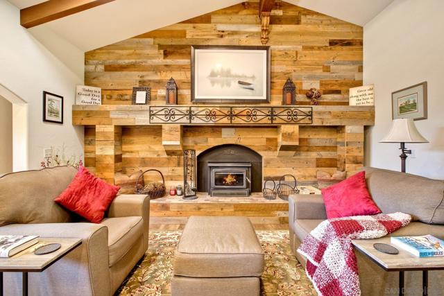 2064 Santa Margarita Dr., Fallbrook CA: https://media.crmls.org/mediaz/4e60e991-3840-48dc-bad9-958a22256a85.jpg