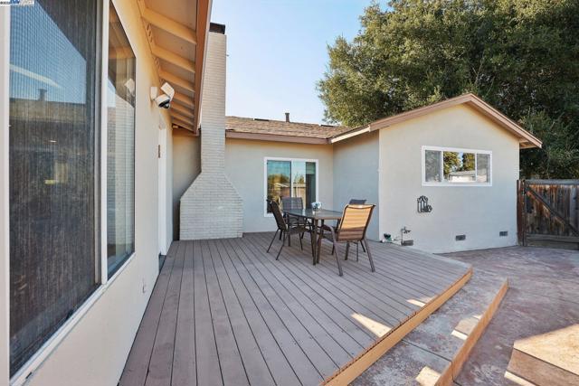 Image 33 of 59 For 34348 Atteridge Ct