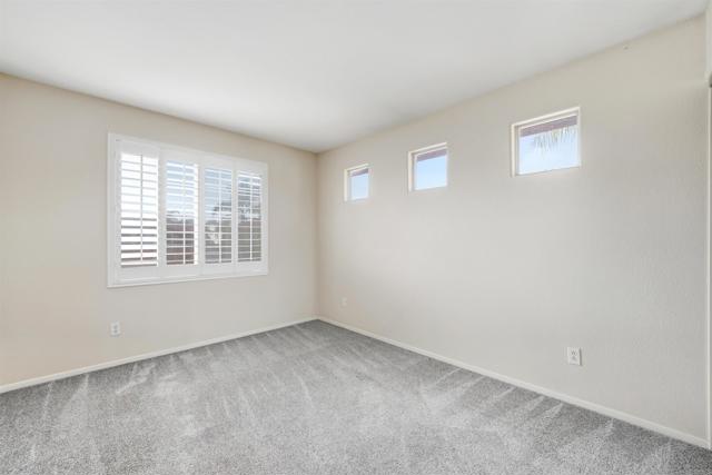 1029 Vista Oak Place, Chula Vista CA: https://media.crmls.org/mediaz/4e621f8e-9bc9-47d9-b2b2-2abfdda01cbf.jpg