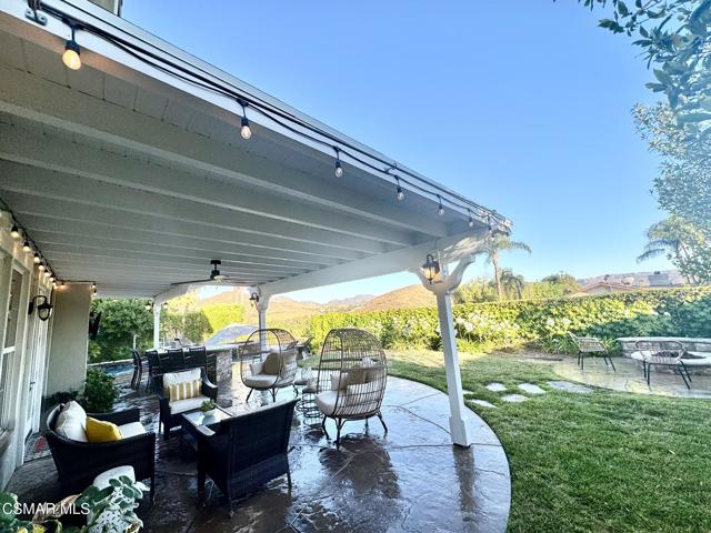 4984 Corral Street, Simi Valley CA: https://media.crmls.org/mediaz/4e623a1b-962a-4851-b3ec-5552e808169c.jpg