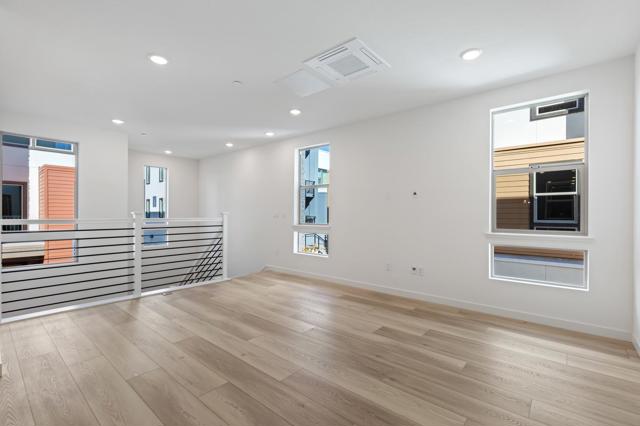 6710 Optimum Loop, San Jose CA: https://media.crmls.org/mediaz/4e636905-3b72-430b-9868-03ee555d9d48.jpg