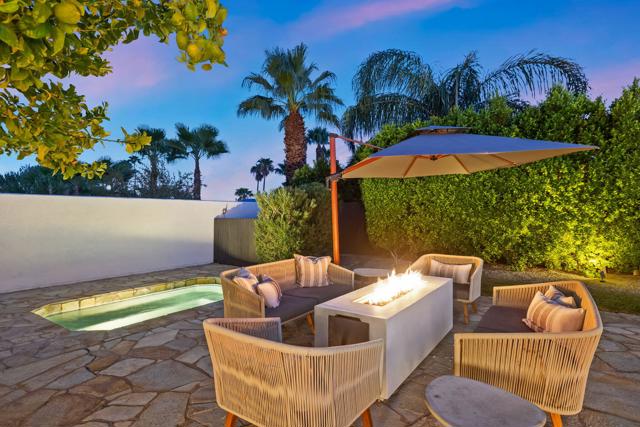 1055 E Louise Drive, Palm Springs, CA 92262