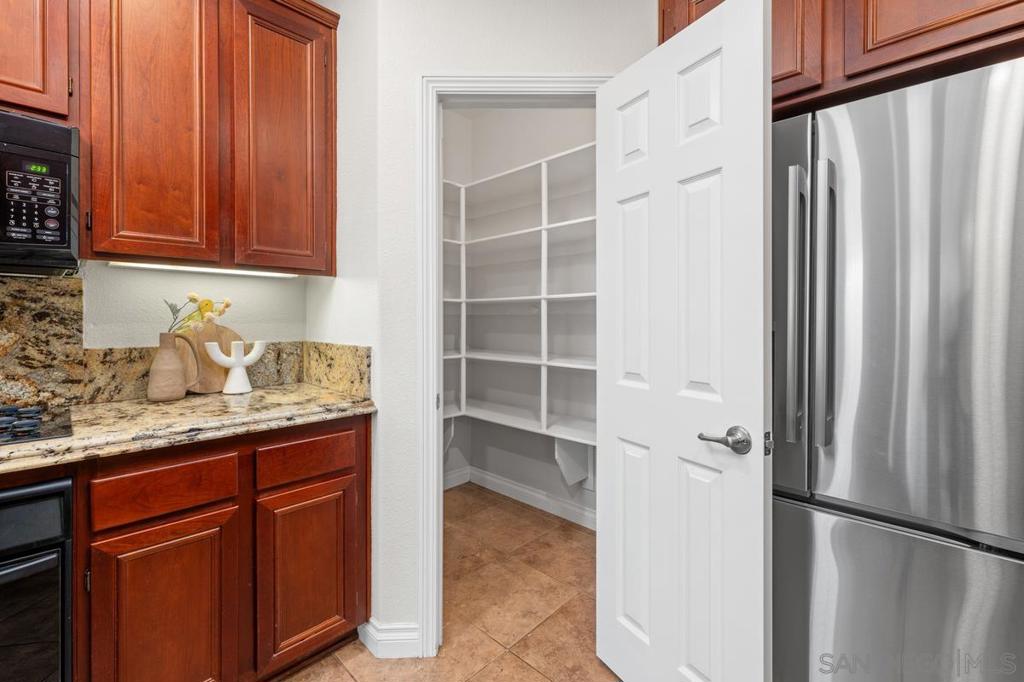 2734 Piantino Cir - photo 9