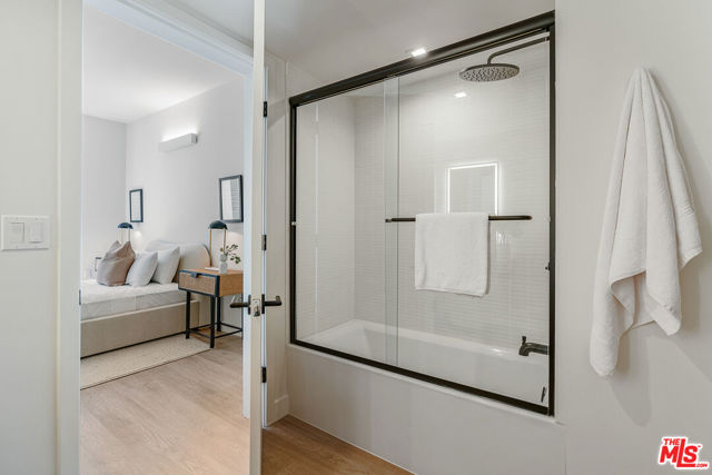 10700 Tabor Street, Los Angeles CA: https://media.crmls.org/mediaz/4e63f523-2f21-4013-b5d6-37bc3907360f.jpg