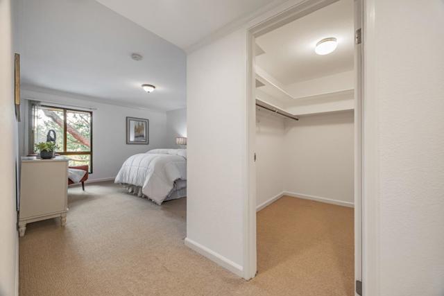 58 N El Camino Real, San Mateo CA: https://media.crmls.org/mediaz/4e640dd3-1bcc-462e-b847-a0d50ab6f8c9.jpg