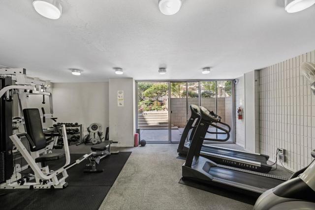 400 Davey Glen Road, Belmont CA: https://media.crmls.org/mediaz/4e64e99c-6e0f-4bc5-abec-9625629d1224.jpg