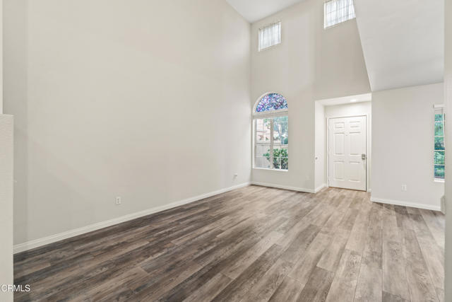 Detail Gallery Image 11 of 45 For 1209 Nautical Way, Oxnard,  CA 93030 - 3 Beds | 2/1 Baths