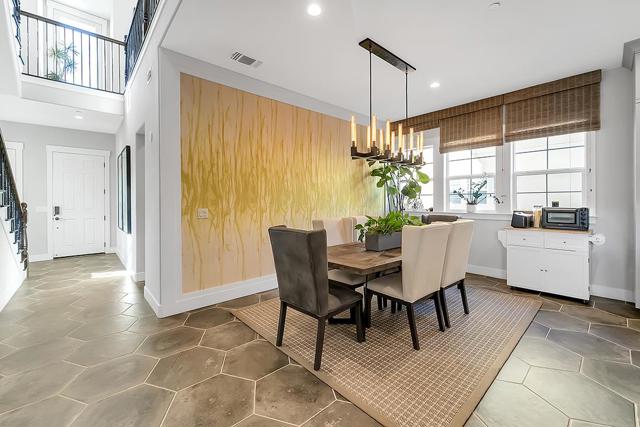 600 Thyme Way, San Ramon CA: https://media.crmls.org/mediaz/4e666ffc-7689-47b1-8232-34e8dd578bd0.jpg