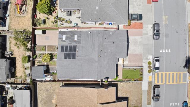 4300 Berk Ave, Richmond CA: https://media.crmls.org/mediaz/4e675012-0ff6-4465-90e1-efc6553c4526.jpg