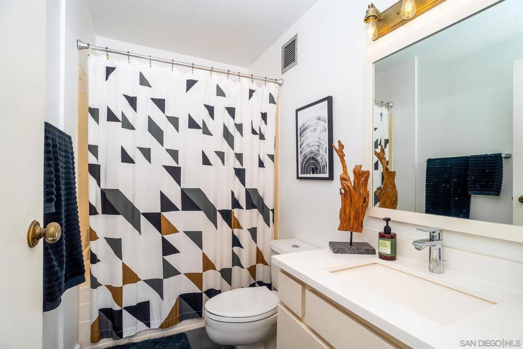 MLS #250030706SD image #13