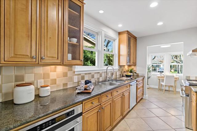 847 Willow Glen Way, San Jose CA: https://media.crmls.org/mediaz/4e679ba7-4b31-4ea6-86cf-a6f3e306a403.jpg