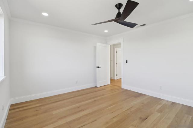 4367 Summit Dr, La Mesa CA: https://media.crmls.org/mediaz/4e68254a-9e77-47d1-88e9-55e1a48a6f1e.jpg