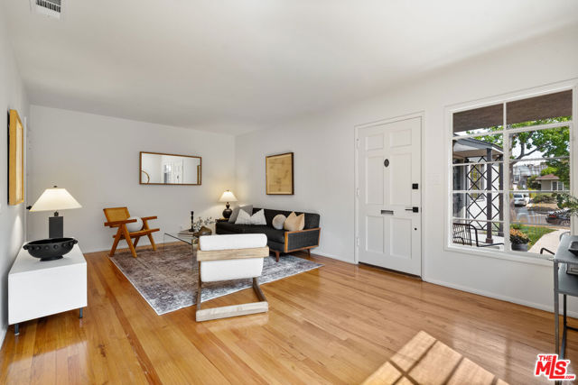 3848 Legion Lane, Los Angeles CA: https://media.crmls.org/mediaz/4e694161-fc23-4ec0-a1e0-6f6cc71ee0b2.jpg