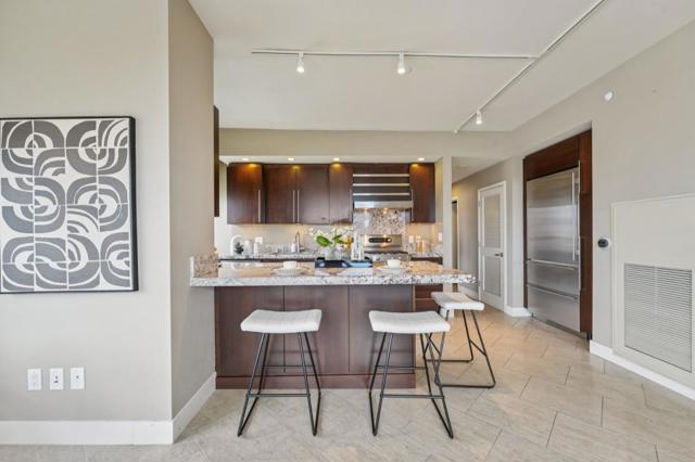 88 E San Fernando Street, San Jose CA: https://media.crmls.org/mediaz/4e6956f9-09ee-47c1-8505-e2d7fc68ac20.jpg