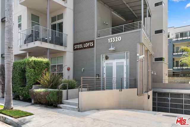 13320 Beach Avenue, Marina del Rey, California 90292, 2 Bedrooms Bedrooms, ,2 BathroomsBathrooms,Condominium,For Sale,Beach,24422955