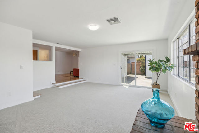 6513 Denmead Street, Lakewood CA: https://media.crmls.org/mediaz/4e6a3e9b-6168-4ee6-9d55-602e54920201.jpg