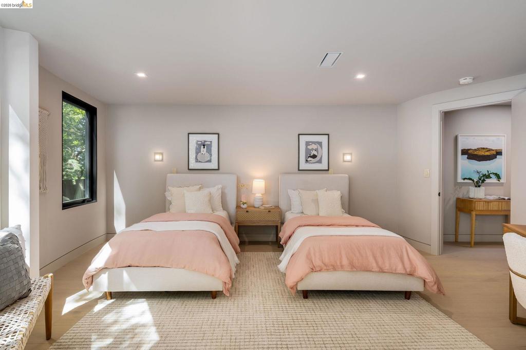 MLS #41136861 image #59