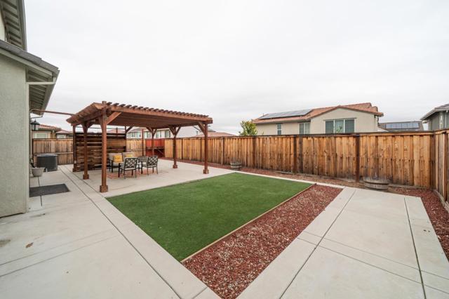 7030 Provincial Street, Tracy CA: https://media.crmls.org/mediaz/4e6d73d4-7078-4521-9740-e08422540e07.jpg