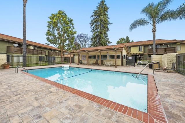 615 Fredricks Avenue, Oceanside CA: https://media.crmls.org/mediaz/4e6ea6c1-4068-4eb2-aba6-017a8a2ee60b.jpg