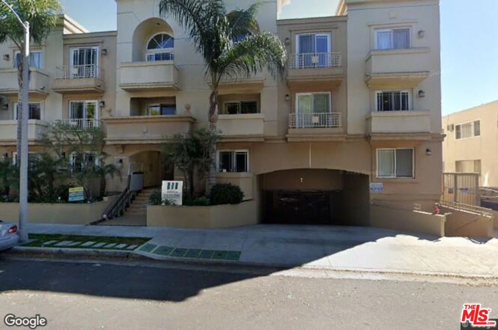 11346 Iowa Avenue #105