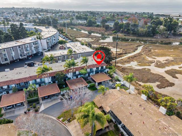 4341 Loma Riviera Ct, San Diego, California 92110, 3 Bedrooms Bedrooms, ,2 BathroomsBathrooms,Townhouse,For Sale,Loma Riviera Ct,250019057SD