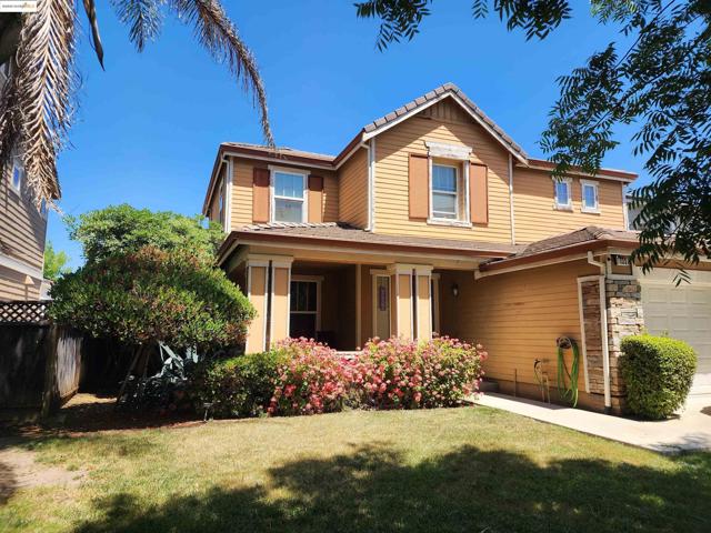 133 Havenwood Ave, Brentwood CA: https://media.crmls.org/mediaz/4e6f1048-9603-4ce6-99ab-a76697a68d66.jpg