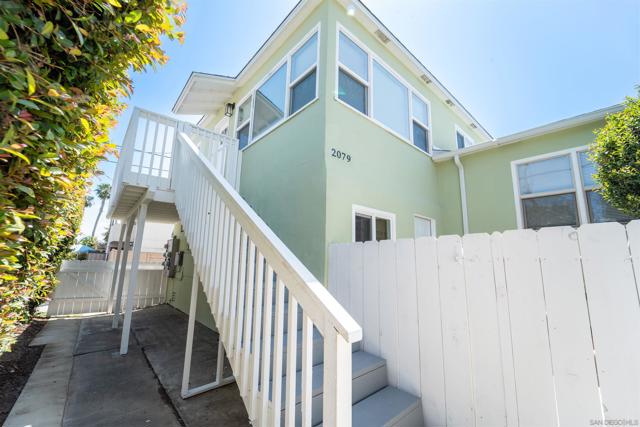 2073 79 Reed Ave, San Diego CA: https://media.crmls.org/mediaz/4e6f87ab-95af-4aae-b4d1-5e2f7ddb3fe8.jpg