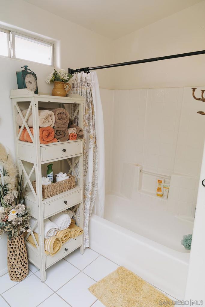 MLS #250043282SD image #27