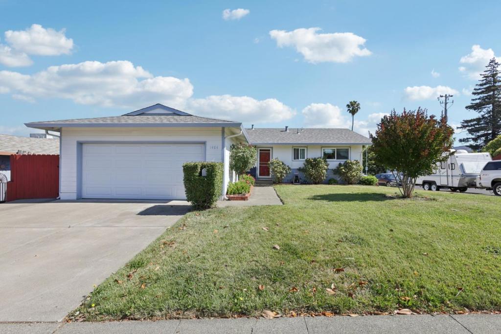 1484 Laredo Street