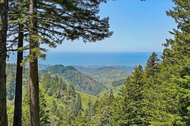 12960 Skyline Boulevard, Woodside CA: https://media.crmls.org/mediaz/4e707be9-ed4f-428c-8cae-645d06886dbf.jpg