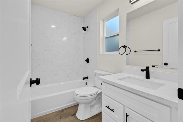 1521 Ebro Circle, Salinas CA: https://media.crmls.org/mediaz/4e72af35-0c8c-439b-b80d-75b76996b571.jpg