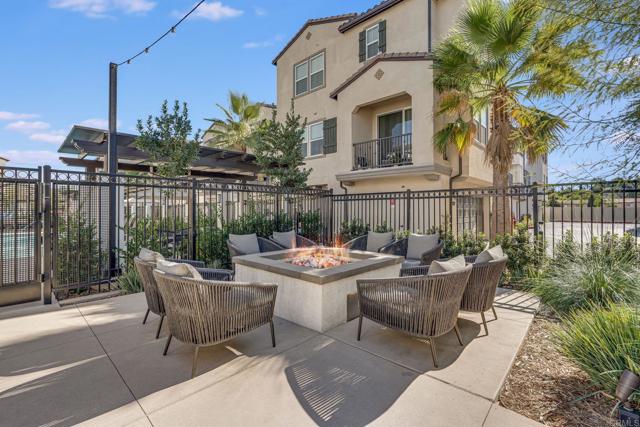 Detail Gallery Image 31 of 38 For 2317 Stardust, Escondido,  CA 92025 - 2 Beds | 2/1 Baths