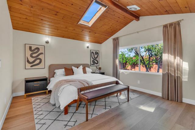 13070 Roundup Ave, San Diego CA: https://media.crmls.org/mediaz/4e734268-def1-4c22-b7a5-9e158c119710.jpg