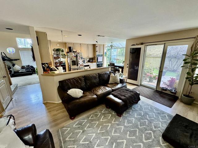 Detail Gallery Image 16 of 44 For 7000 via Padilla, Carlsbad,  CA 92009 - 4 Beds | 2/1 Baths