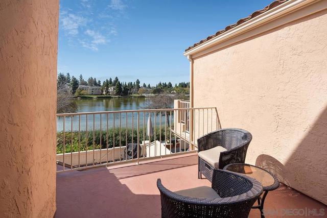 730 Edgewater Dr, Chula Vista, California 91913, 2 Bedrooms Bedrooms, ,2 BathroomsBathrooms,Condominium,For Sale,Edgewater Dr,250020571SD