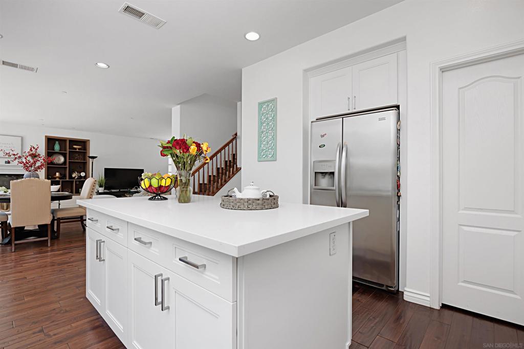 MLS #250043082SD image #13