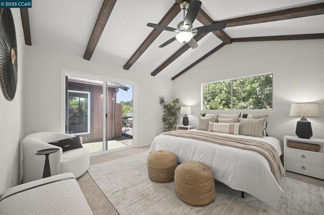 277 Holiday Hills Dr, Martinez CA: https://media.crmls.org/mediaz/4e781955-311a-40c8-9725-687c74ab9b12.jpg