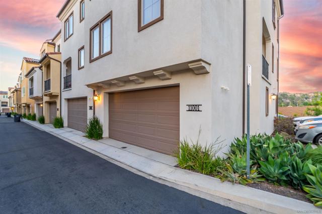 11001 Logan Way, San Diego CA: https://media.crmls.org/mediaz/4e794fd1-9d06-46c2-8d0a-2b1ca179066a.jpg