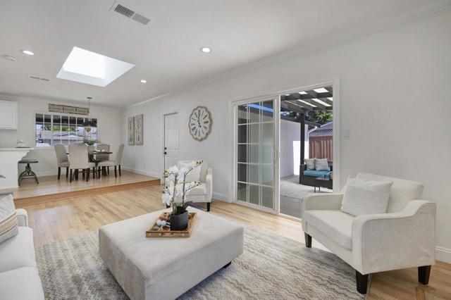 1075 Summerfield Drive, San Jose CA: https://media.crmls.org/mediaz/4e79ed40-6f6f-41f2-860d-a6541fd8539e.jpg